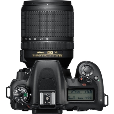 schors Komkommer impliceren Nikon spiegelreflexcamera D7500 + 18-140 mm